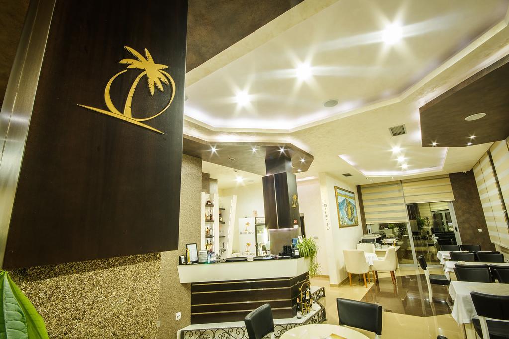 Hotel Oasis 포드고리차 외부 사진