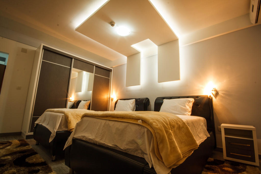 Hotel Oasis 포드고리차 객실 사진
